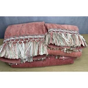Avanti Linen Rose Cotton Velour Decorative Embellished Tassel Trim Towel Set 3
